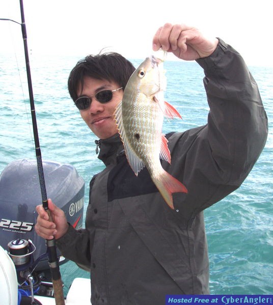Mr_Kurt_Takayanagi_n_Mutton_Snapper_2