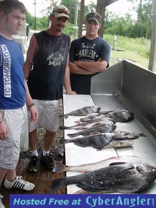Kory_Jeff_Zack_Red_Blackdrum_flounder
