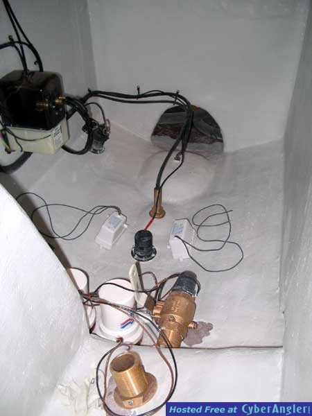 31' Seavee Under Construction