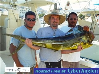 Richard Holestine from Washington with this beautiful 40 lbs dorado caught