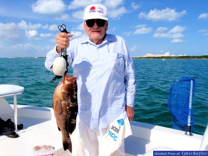 Jerry_n_Red_Grouper_2