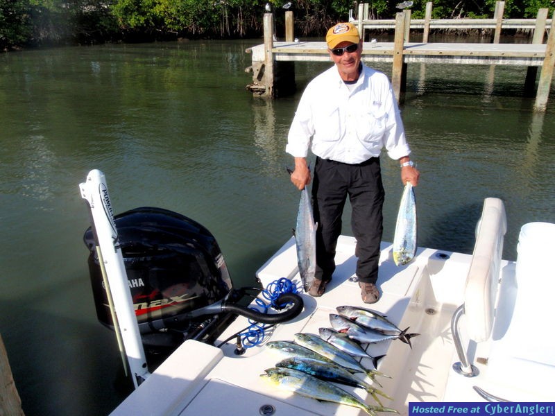 Ron_n_Dolphins_Kingfish_n_Tunas
