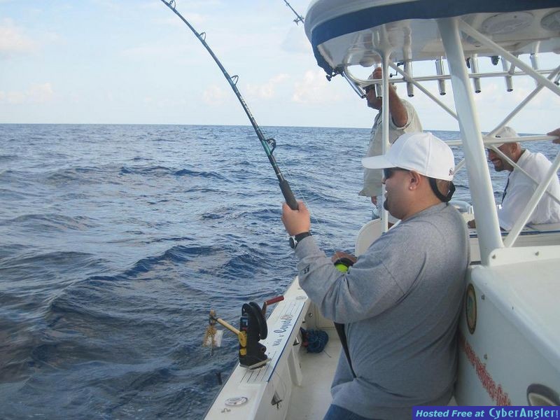 060911_Mahi_on_the_line