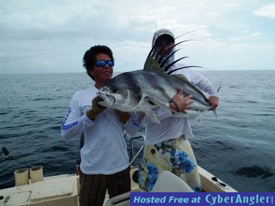 Guanacaste fishing for roosterfish