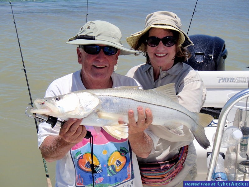 Norman_n_Sheryls_10_lb_snook