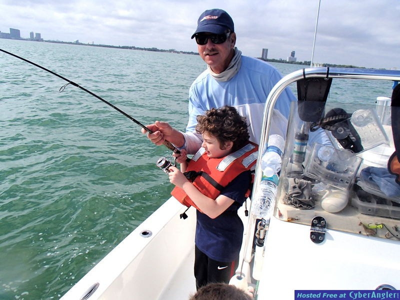 Sam_fighting_tarpon