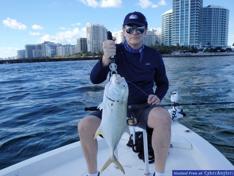 Gary_n_his_eight_pound_jack