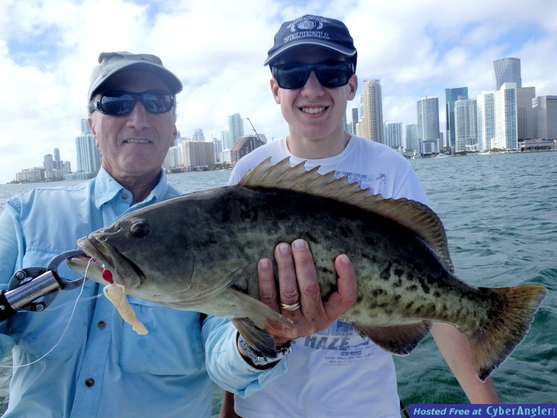 Jerry_n_Spencer_n_gag_grouper