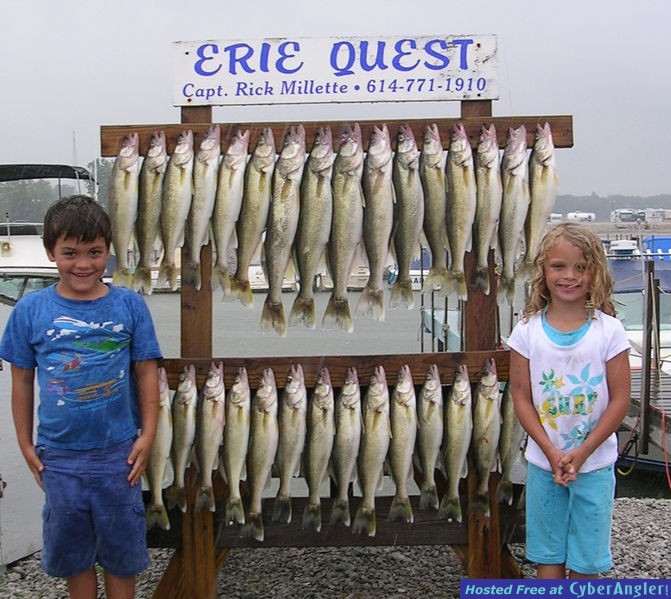 Lake Erie walleye fishing with Anna &amp; Eric