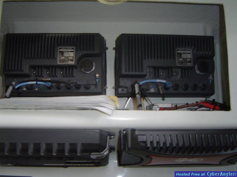 SEAVEE inside console construction 9/23/04