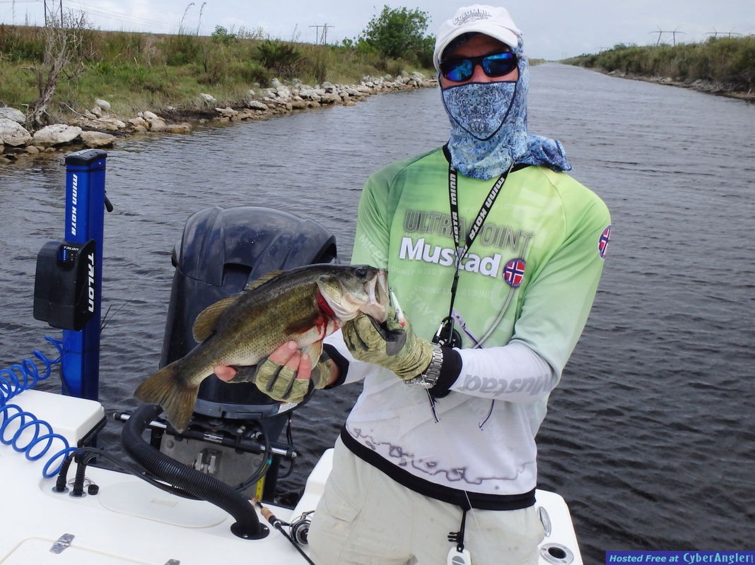 Capt_A_n_bass