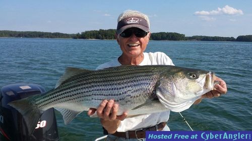 Fishing Lake Hartwell, GA