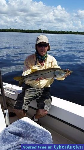 www.hookedoncharters.com flats fishing guide