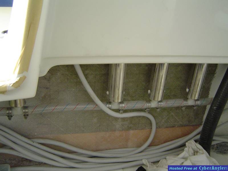 31 SEAVEE CONSOLE PLUMBING 10/1/04