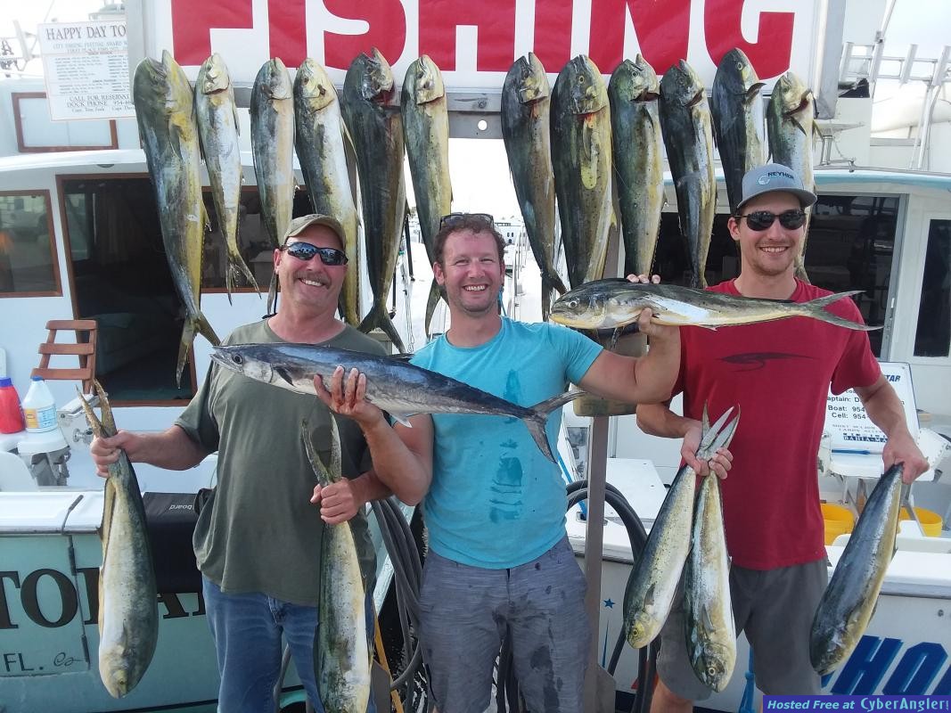 Mahi_Mahi_Derrick