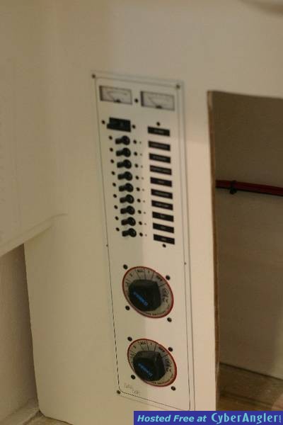 10-25-04_Breaker_Panel