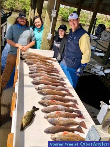 Whiskey_Bayou_Charters___Fishing_Report___Redfishing_in_the_Early_Morning_1