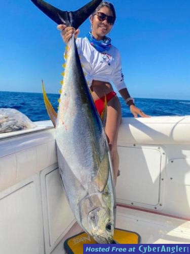 Panama_Yellowfin_Tuna_Offshore_Fishing