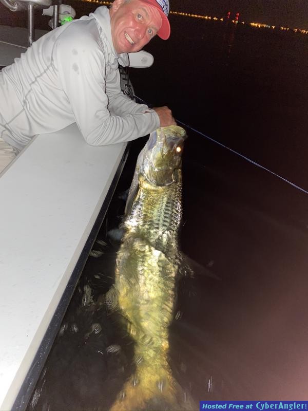 Fly_Fishing_Big_Tarpon_at_Night